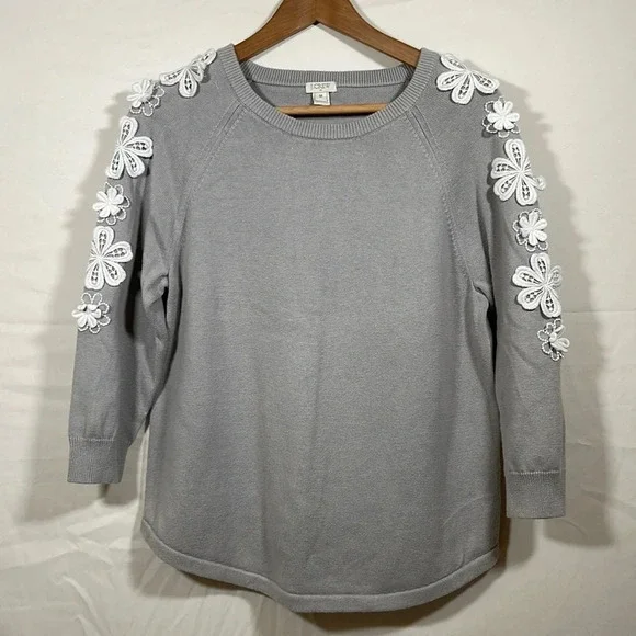 Women’s J. Crew gray sweater w/ embroidered floral arms Medium