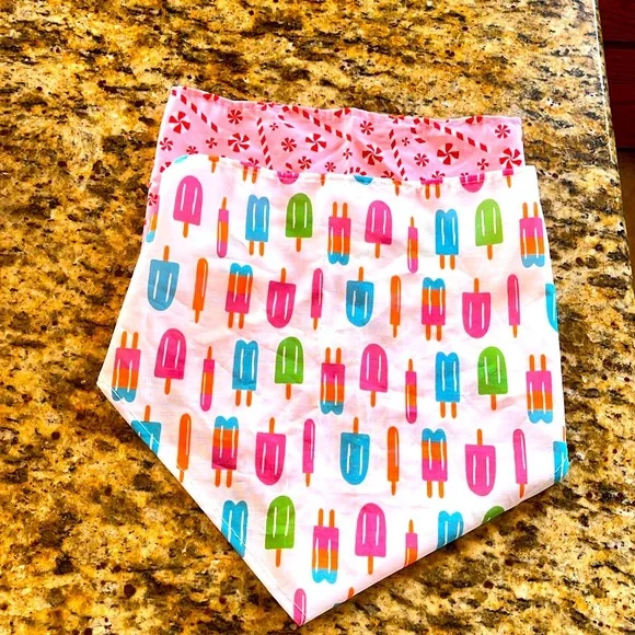 2 bandanas for Large dog 🐕