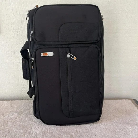 Vintage Jansport Duffle Luggage Black W/ Leather Handle Patches Removable Strap