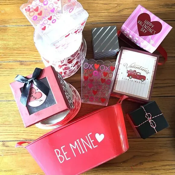 Variety-10pc Valentine Gift Boxes, Buckets-Nesting Boxes-for Jewelry/Candy-New