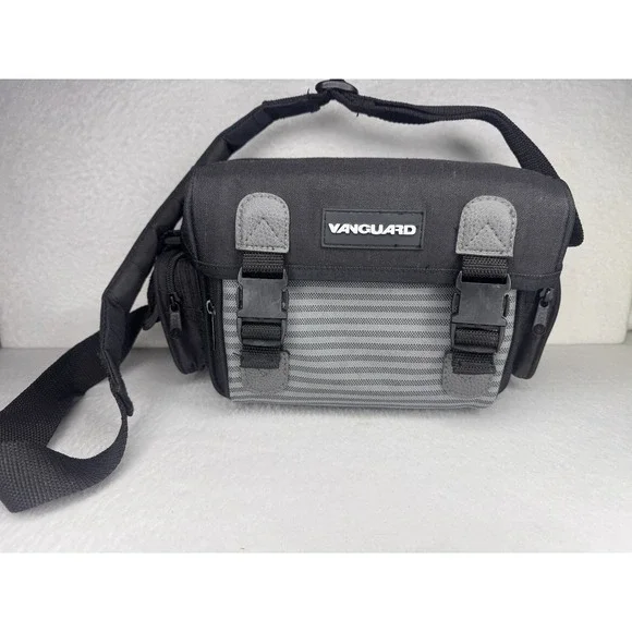 Vanguard Camera Bag Camera Hut Vintage Padded DSLR SLR Lens Carry Case