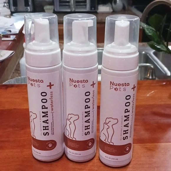 Lot of 3 nuesta pets all natural organic waterless shampoo cat or dog
