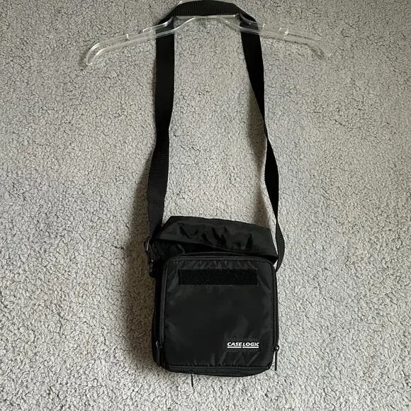 Case Logic Walkman CD Player Case Bag Vtg Retro Zippered Black Camera PDA Strap