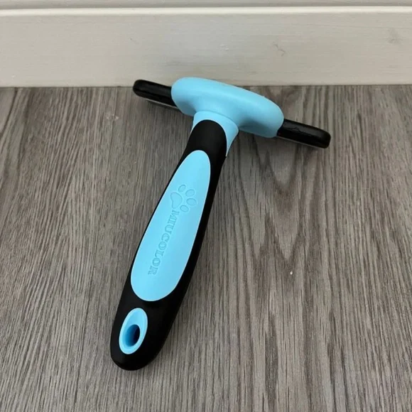 Cat Dogs Grooming Deshedding Brush