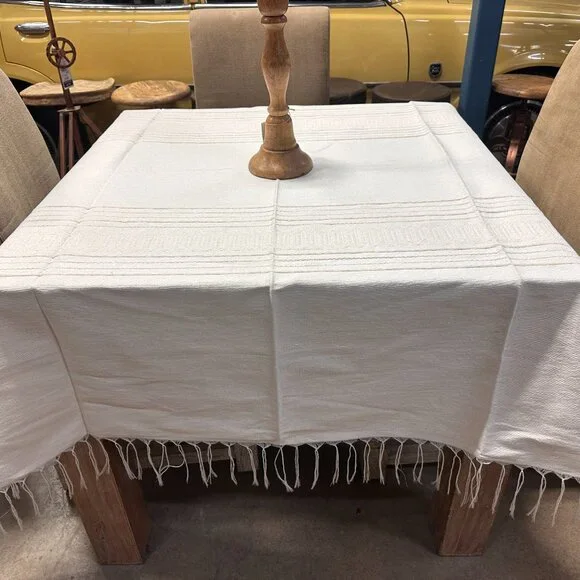 62'' Tablecloth from Oaxaca Mexico made with Handloom fabric. Handmade