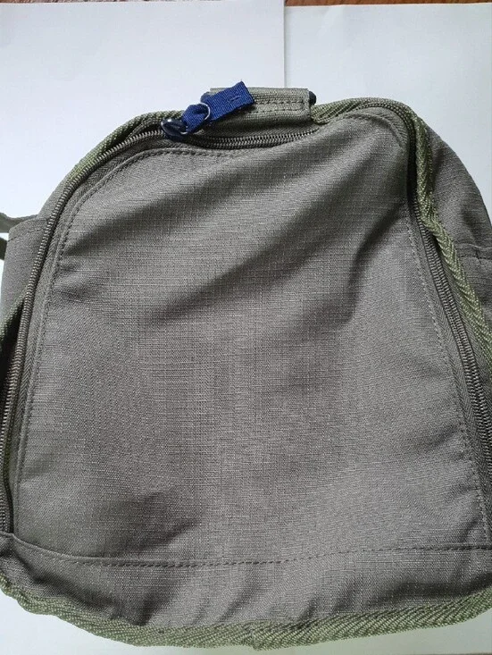 LeSportsac Olive Green Men's Duffel Bag with Shoulder Strap