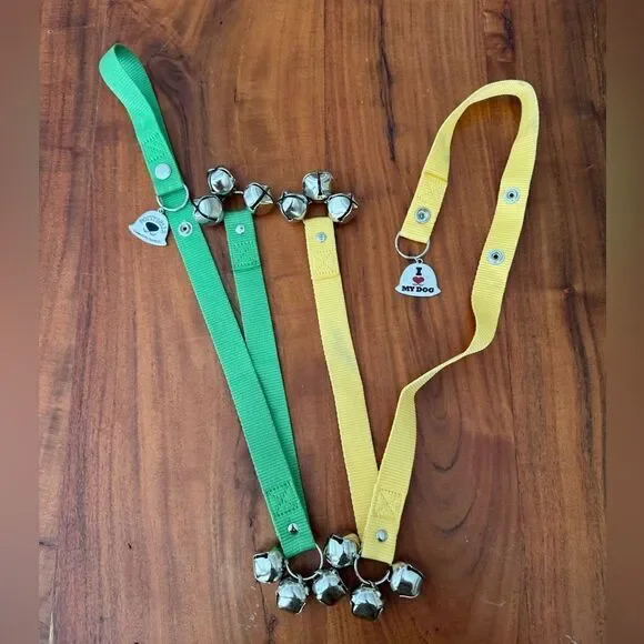2 🟢🟡 Green and Yellow Dog Training Bells EUC 1 for each door.