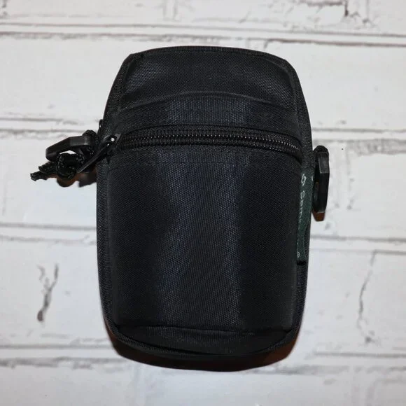 🖤 Vintage Samsonite Camera Bag · 4
