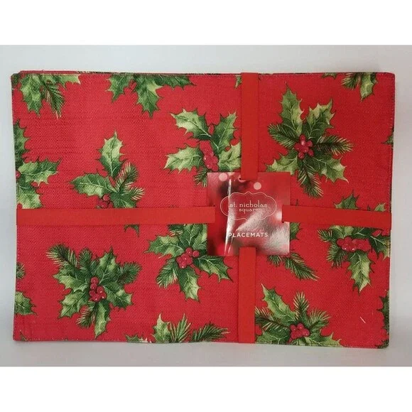 Holiday Placemats Holly Berry St. Nicolas Square Set of 4 Traditional NEW