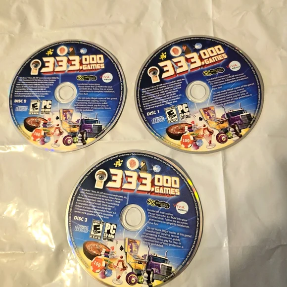 333,000 Games PC Software Discs 3ndisk games excellent condition