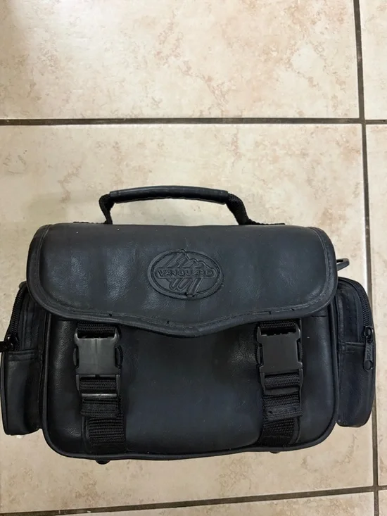 Vanguard Black Camera Bag with Top Handle