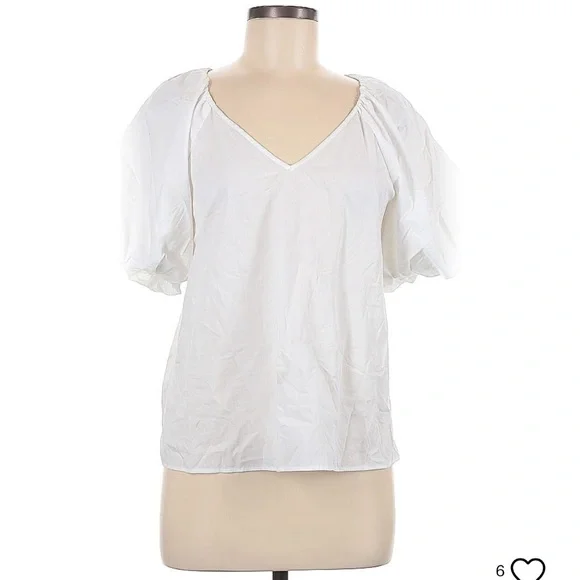 White Banana Republic Puff Sleeved Top