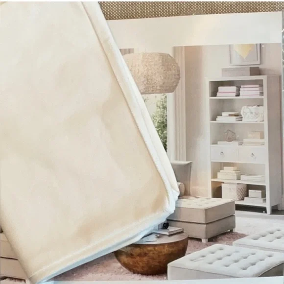 RH (NWT) Small Shelf Basket: liner 10¼