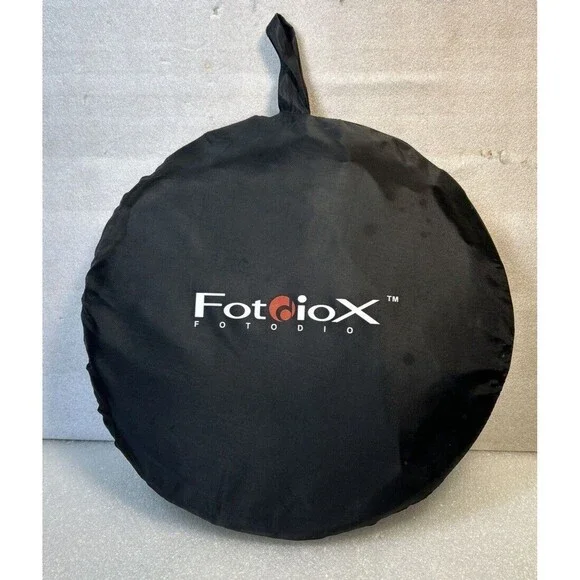 Fotodiox Pro Collapsible Background- 42”Round-Silver-gold-white-black w/16” tote