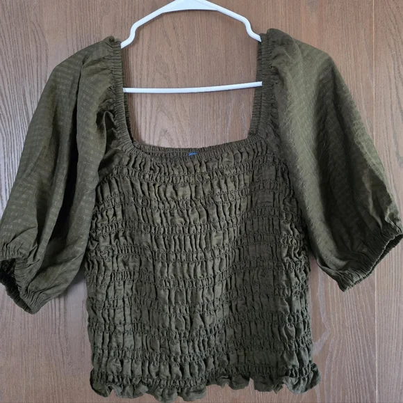 Old Navy Olive Smocked Blouse