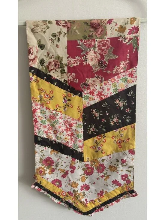 April Cornell Table Runner Festival Patchwork 70