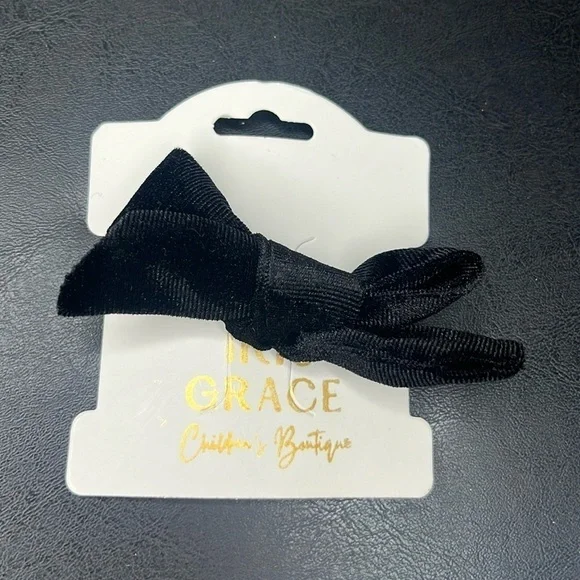 Little Girls Hair Bow Black Clip In NWT
