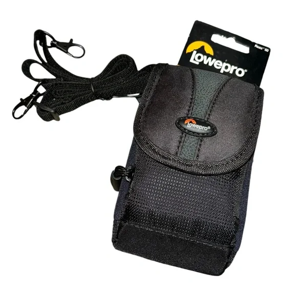 NEW Black Lowepro Digital Camera Case Accessory Durable Design Water Resistant!