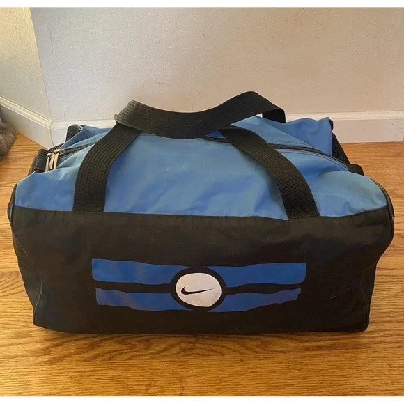 80s 90s Vintage Nike Swoosh Logo Blue Nylon Duffle Gym Bag Tote Color Tag 18