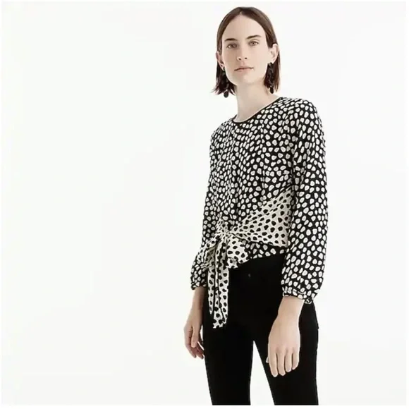 J. Crew tie front in pebble print silk blouse . Size 0 . Very good condition