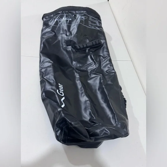 Omgear Black Duffel Bag