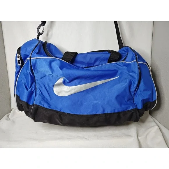 Nike Duffel Gym Sports Travel Bag Blue‎ Shoulder Strap BA1769-483 Large Swoosh