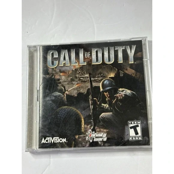 Call of Duty 2003 2 Disc Set Activision Infinity Ward Vintage PC + Game Key Code