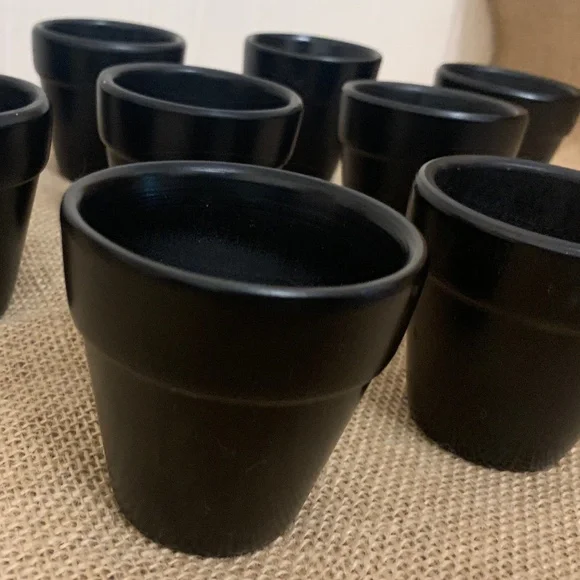 10 Black 