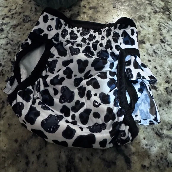 Black and White Animal Print Doggy Diaper Cover for girls 🐾🦮 Never Been Used
