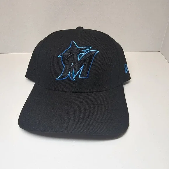 New‎ Era Snapback Miami Marlins Cap: Black with Blue Logo, Adjustable Fit