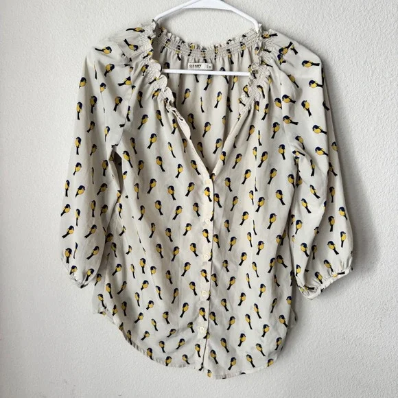 Old Navy Womens Bird Print Smocked Ruffle V-Neck Button Front Blouse Cream Small