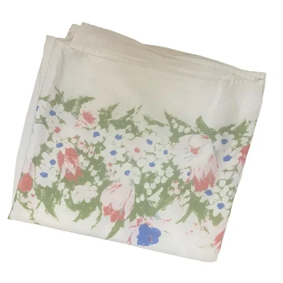 Vintage 1960s Retro Floral Square Kitchen Table Cloth Linens
