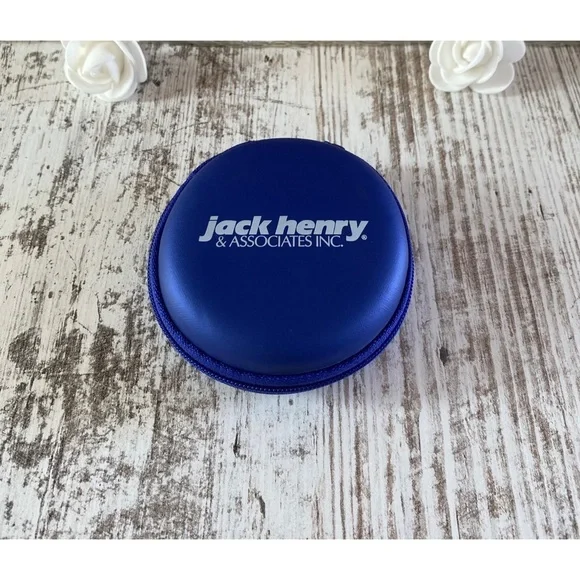 ✨ 5/$10 ✨ Jack Henry & Associates headphones case