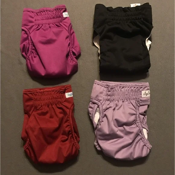 NEW Bundle of 4 Reusable Female Dog Diapers