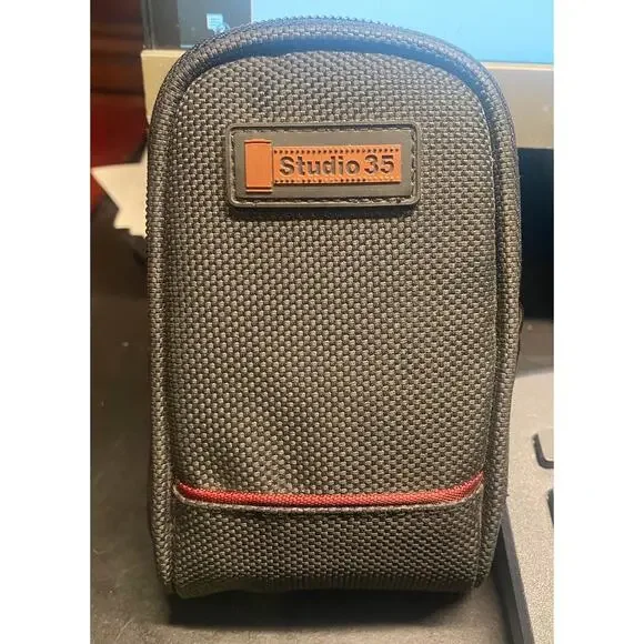 Studio 35 Soft Camera Case, Black, 6