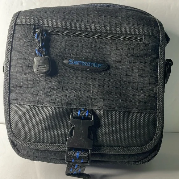 Samsonite Small Black Photo Camera Bag Ultra Protective w/Canvas Strap 807BK