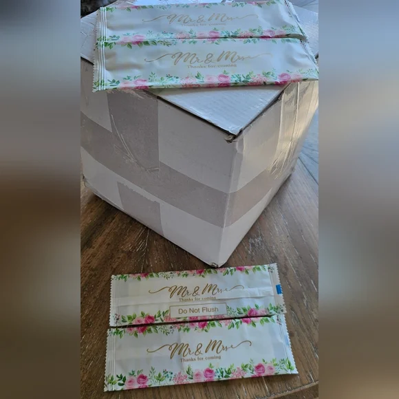 Wedding Wet Wipes In Pink Rose, Individually Wrapped & Pre Moistened 250 Count