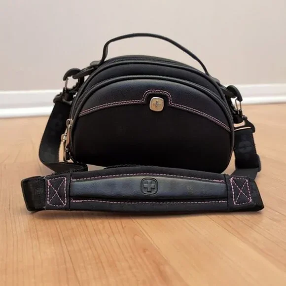 Wenger Black / Pink Camera Bag