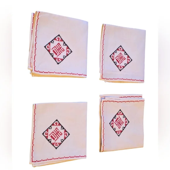 Vintage Handmade Chinese Crossstich Napkins Set Of 4 White, Black & Red 10.5