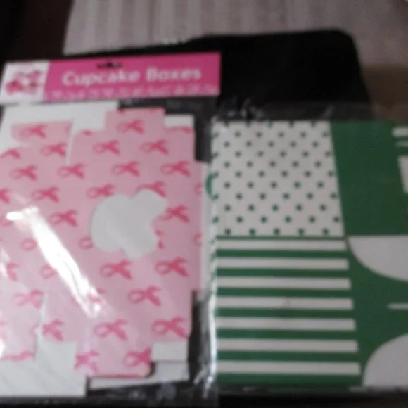 Lot of Cardboard Cupcake Boxes Breast Cancer Green Polka Dots