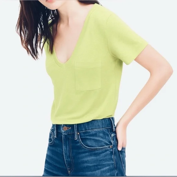 J. Crew Knit Goods Linen Crewneck Pocket T-shirt in Chartreuse. Size M