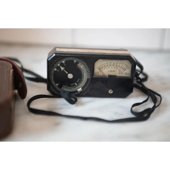 Art Deco 1935 Weston Photronic 650 light meter Working