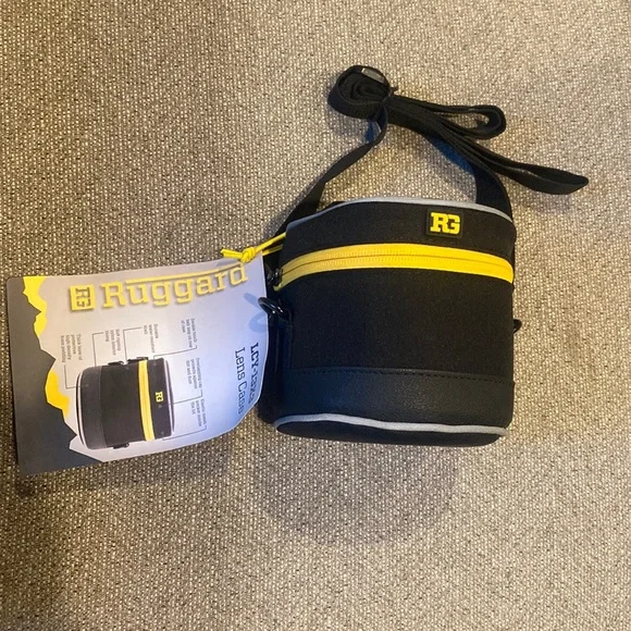 Rughard LCY-13X3 lens case