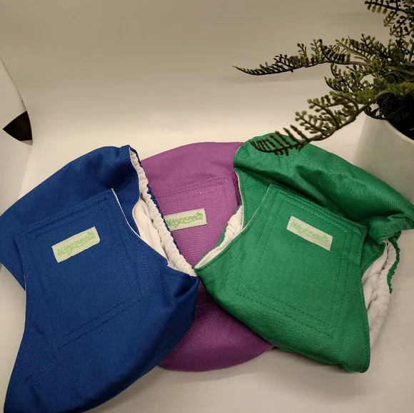 3 Wegreeco  Small Washable Reusable Male Dog Belly Bands Wraps New unused. Sm