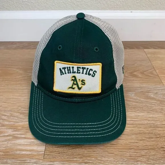 NWOT New Era 9Forty Youth Oakland Athletics Snapback Hat
