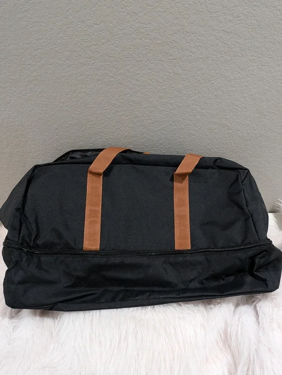 DSW Black Duffel Bag with Brown Carry Straps -New