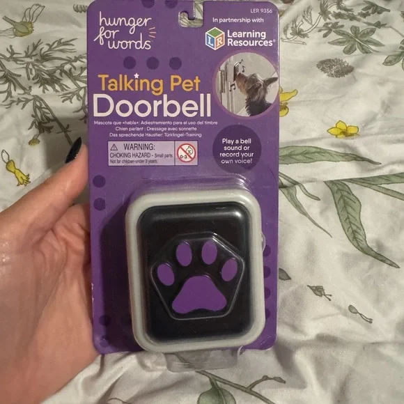 Talking Pet Doorbell with Purple Paw Print