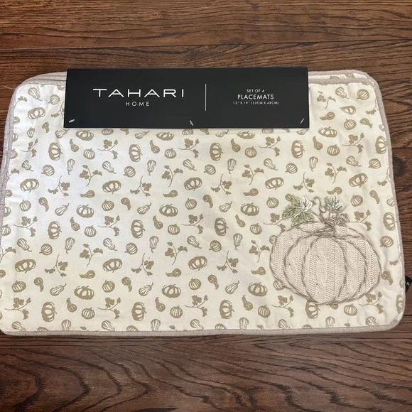 Tahari Beige Fall Pumpkin Placemats Embroidered Appliqué Set Of 4- 13x19