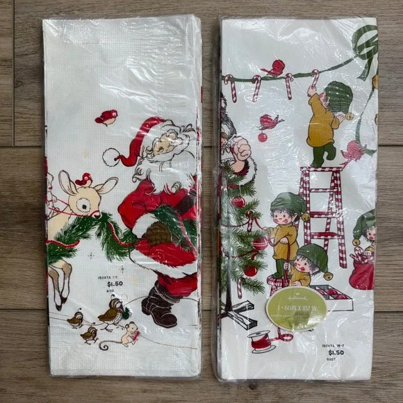 Vintage Hallmark Christmas Tablecloth‎ 60x102 Border Design Santa Reindeer Elves