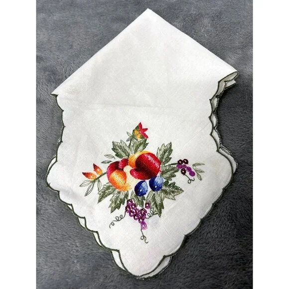 Vtg Embroidered Handmade Bread Basket Warmer 17x17 Cottage Country Core Fruits